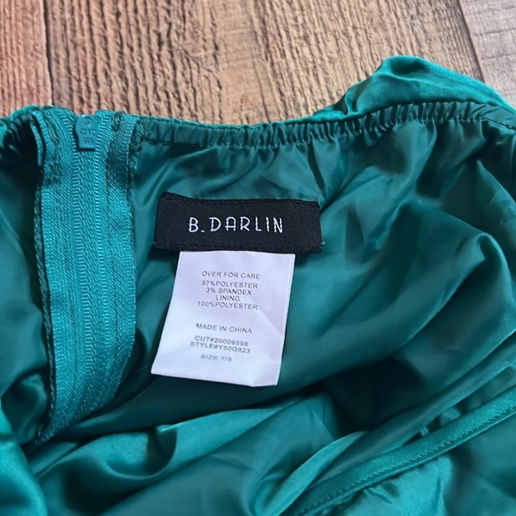 Green Macys Homecoming dress - Picture 3 of 4